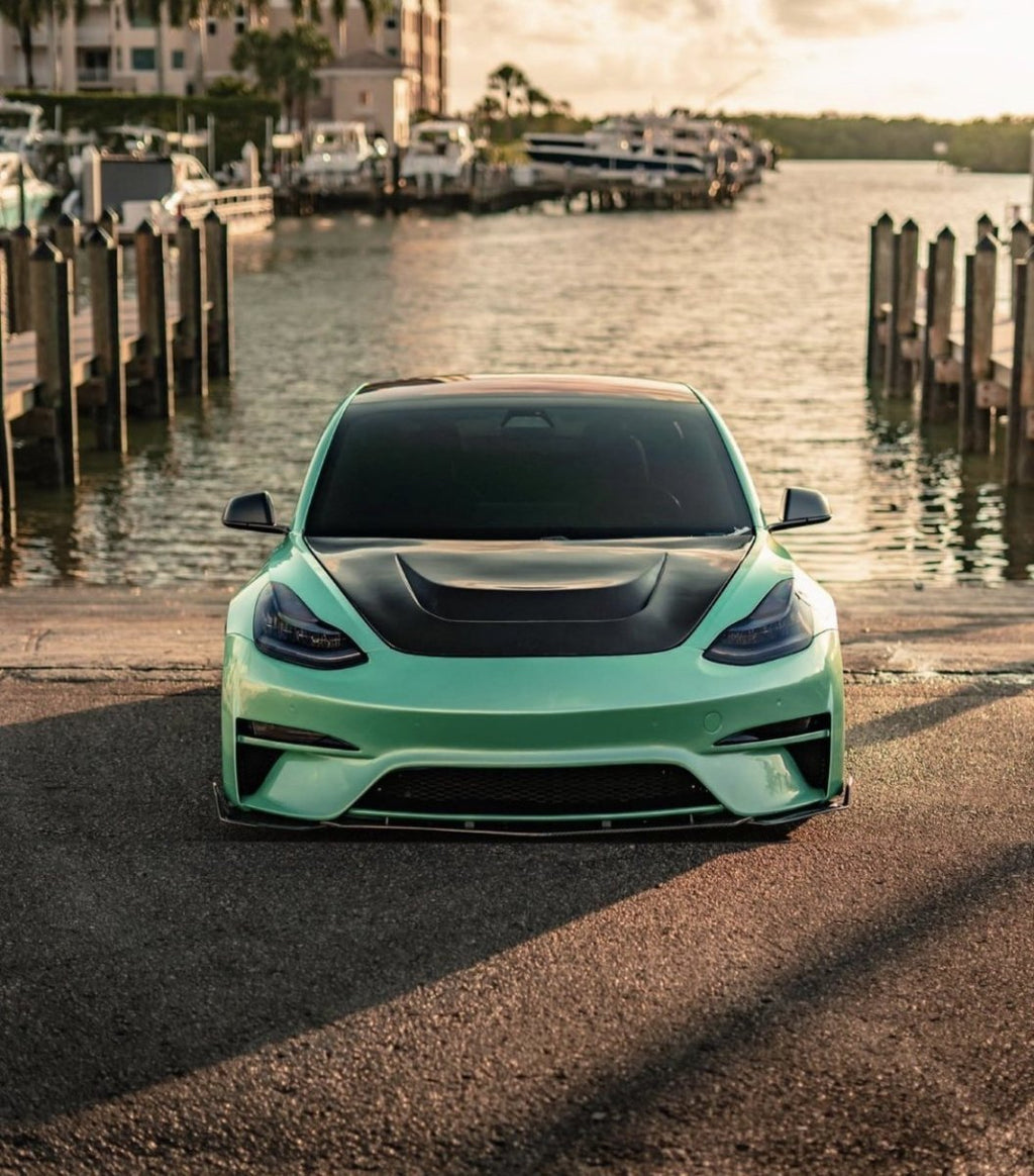 ROBOT - TESLA MODEL 3 CRYPTON CARBON FIBRE FULL BODY KIT