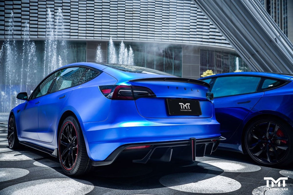 ROBOT - TESLA MODEL 3 CRYPTON CARBON FIBRE FULL BODY KIT