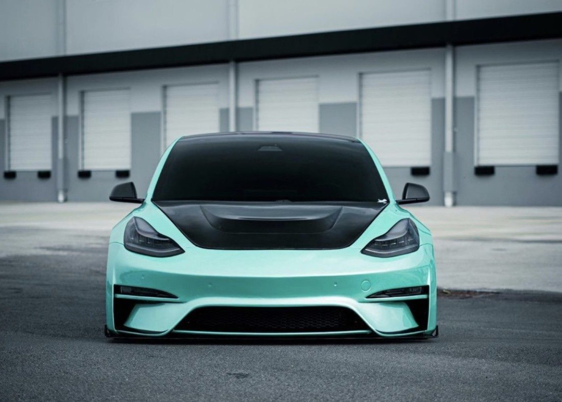 ROBOT - TESLA MODEL 3 CRYPTON CARBON FIBRE FULL BODY KIT