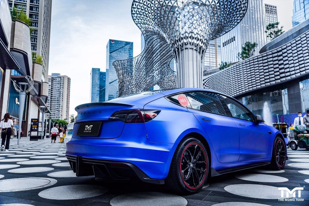 ROBOT - TESLA MODEL 3 CRYPTON CARBON FIBRE FULL BODY KIT