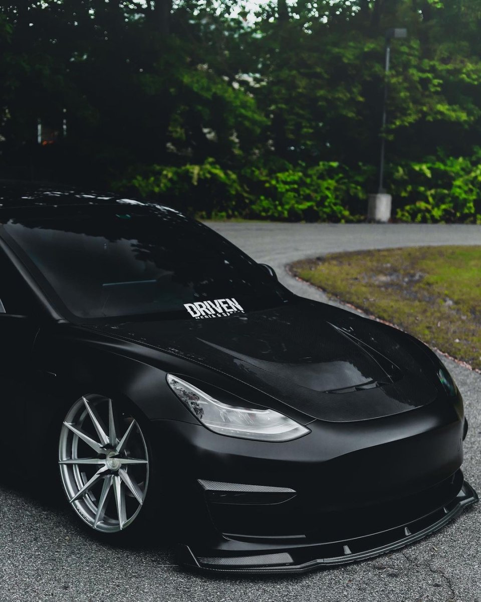 ROBOT - TESLA MODEL 3 CRYPTON HOOD BONNET