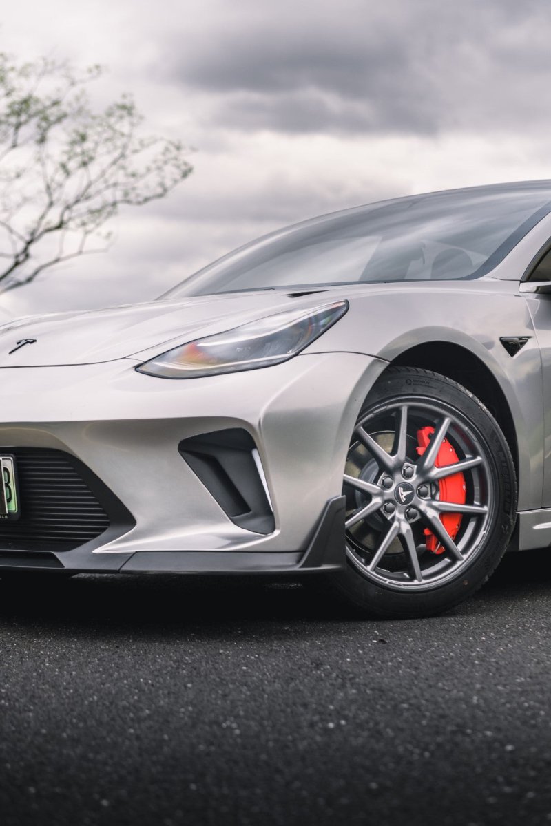 ROBOT - TESLA MODEL 3 HACKER NARROW BODY FRONT BUMPER AND FRONT LIP