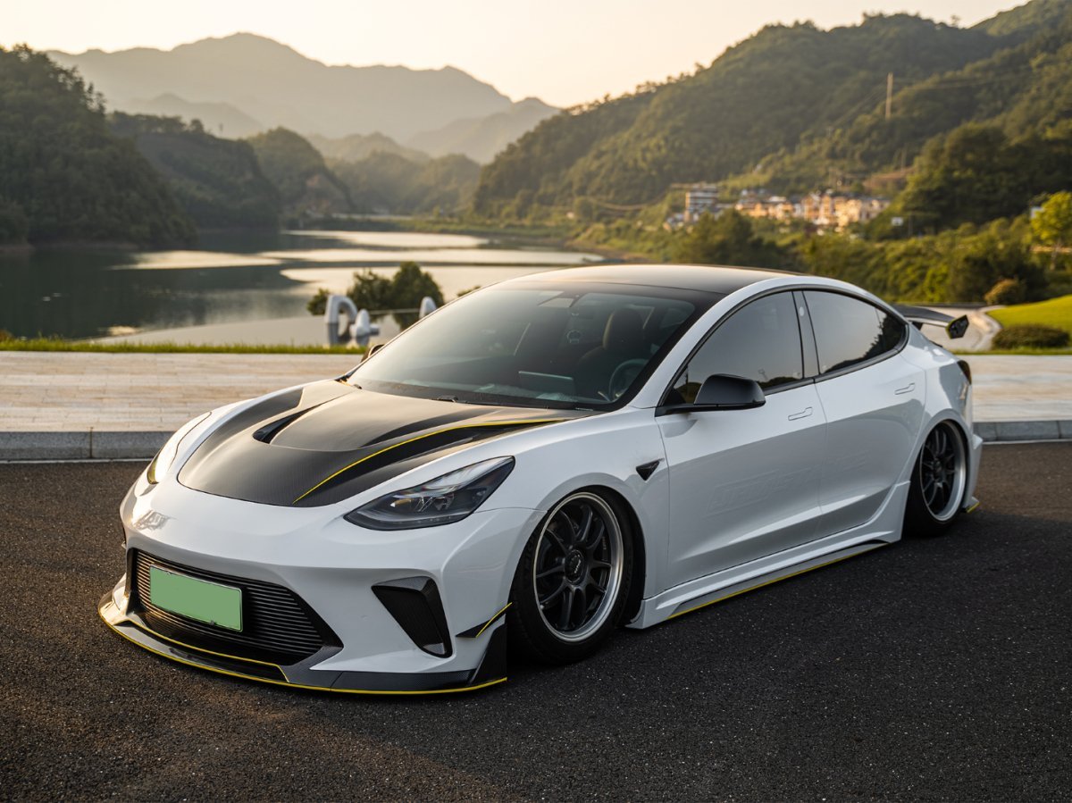 ROBOT - TESLA MODEL 3 HACKER NARROW BODY FRONT BUMPER AND FRONT LIP