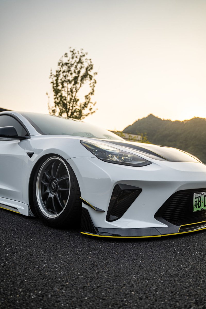 ROBOT - TESLA MODEL 3 HACKER NARROW BODY FRONT BUMPER AND FRONT LIP