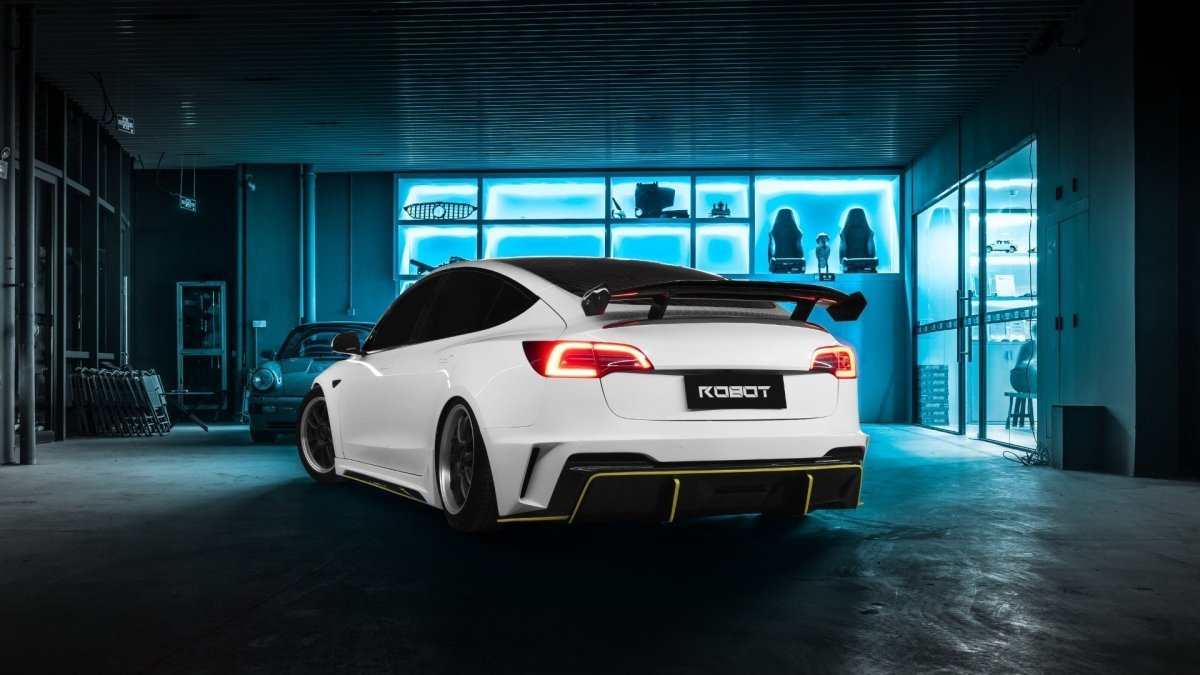 ROBOT - TESLA MODEL 3 HACKER NARROW BODY FULL BODY KIT