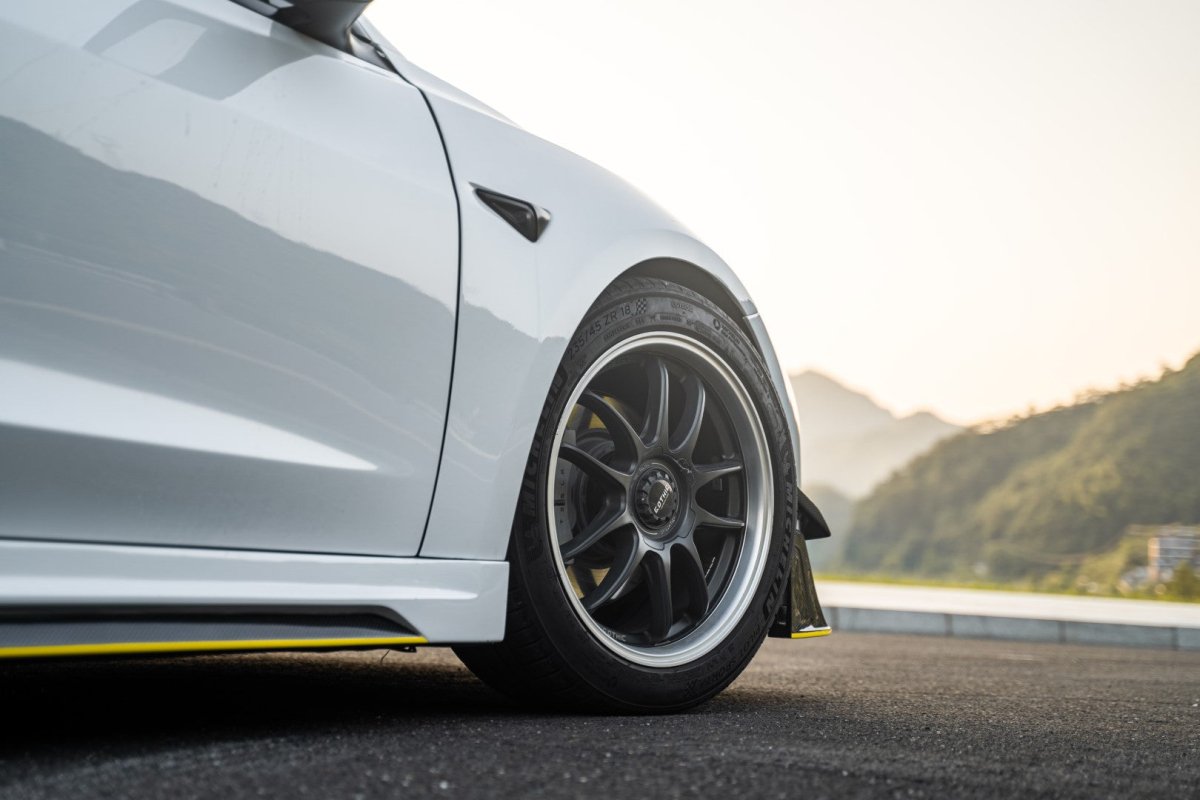 ROBOT - TESLA MODEL 3 HACKER NARROW BODY FULL BODY KIT