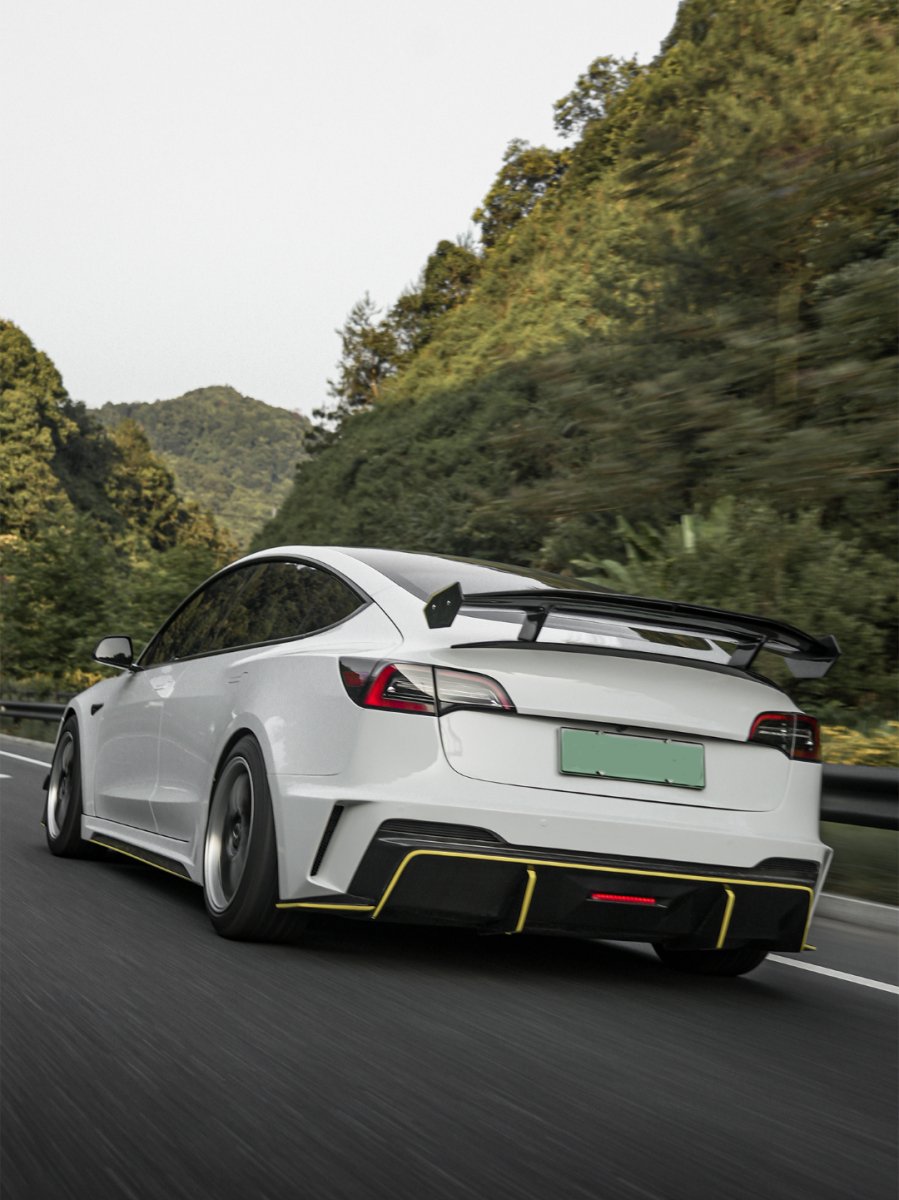 ROBOT - TESLA MODEL 3 HACKER NARROW BODY FULL BODY KIT