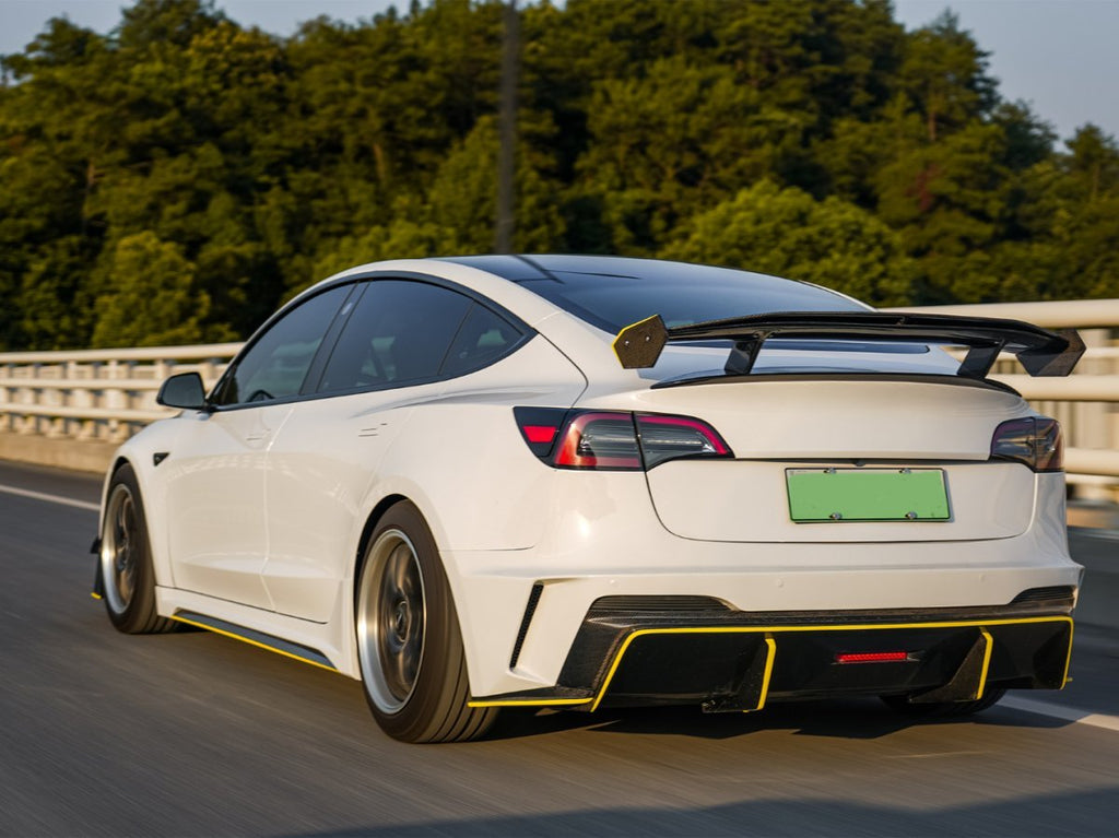 ROBOT - TESLA MODEL 3 HACKER NARROW BODY REAR BUMPER AND REAR DIFFUSER