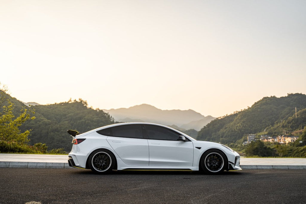 ROBOT - TESLA MODEL 3 HACKER NARROW BODY SIDE SKIRTS