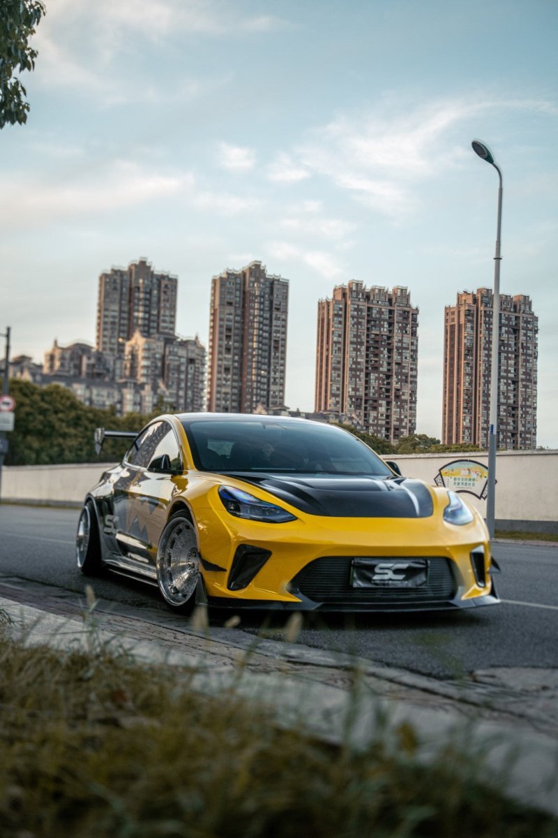 ROBOT - TESLA MODEL 3 HACKER WIDEBODY FRONT BUMPER AND FRONT LIP