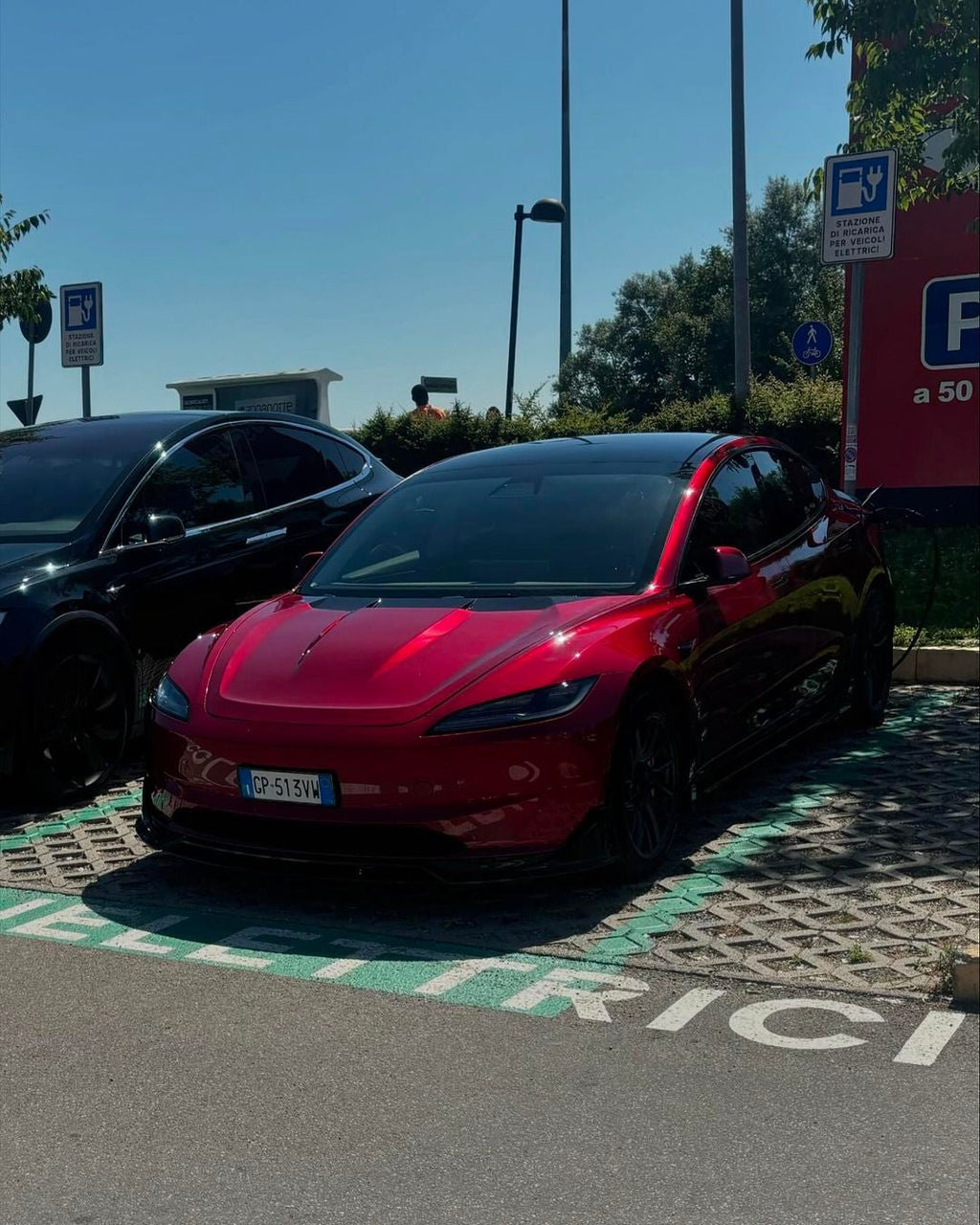 ROBOT - TESLA MODEL 3 HIGHLAND 2024+ FRP / CARBON FIBRE HOOD BONNET