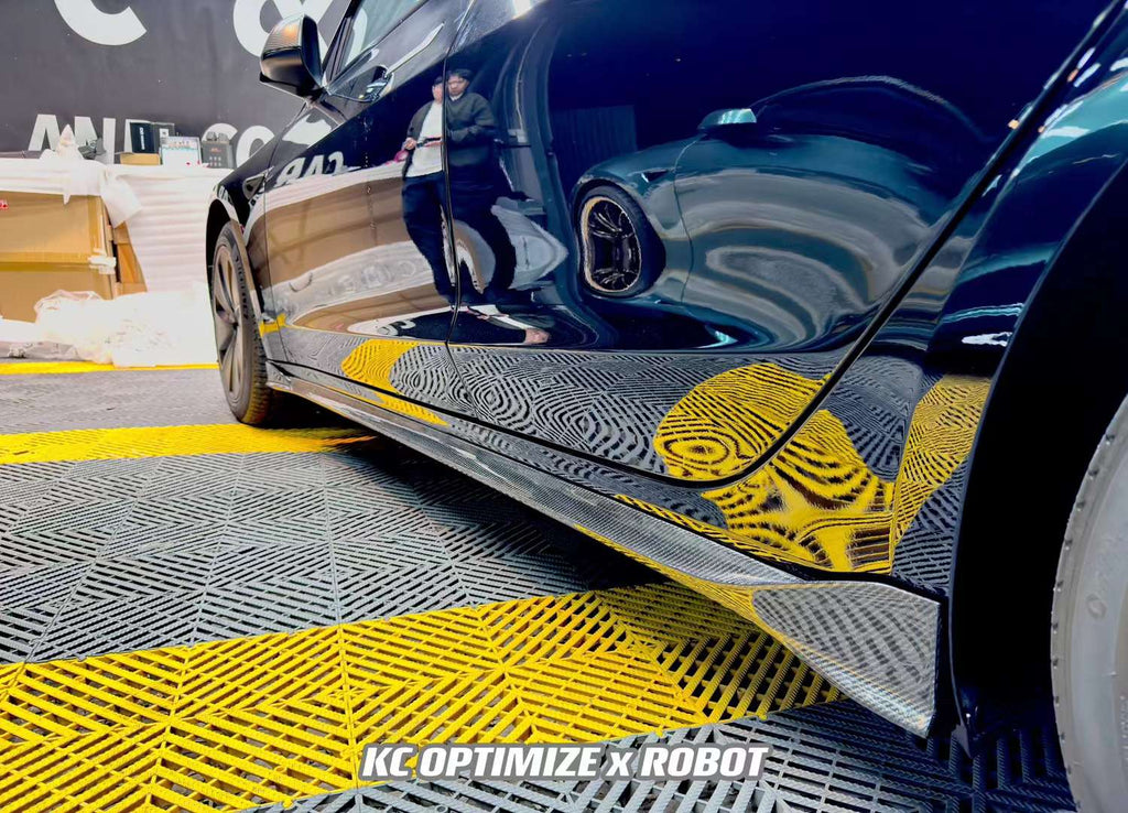 ROBOT - TESLA MODEL 3 HIGHLAND 2024+ FRP / CARBON FIBRE SIDE SKIRTS