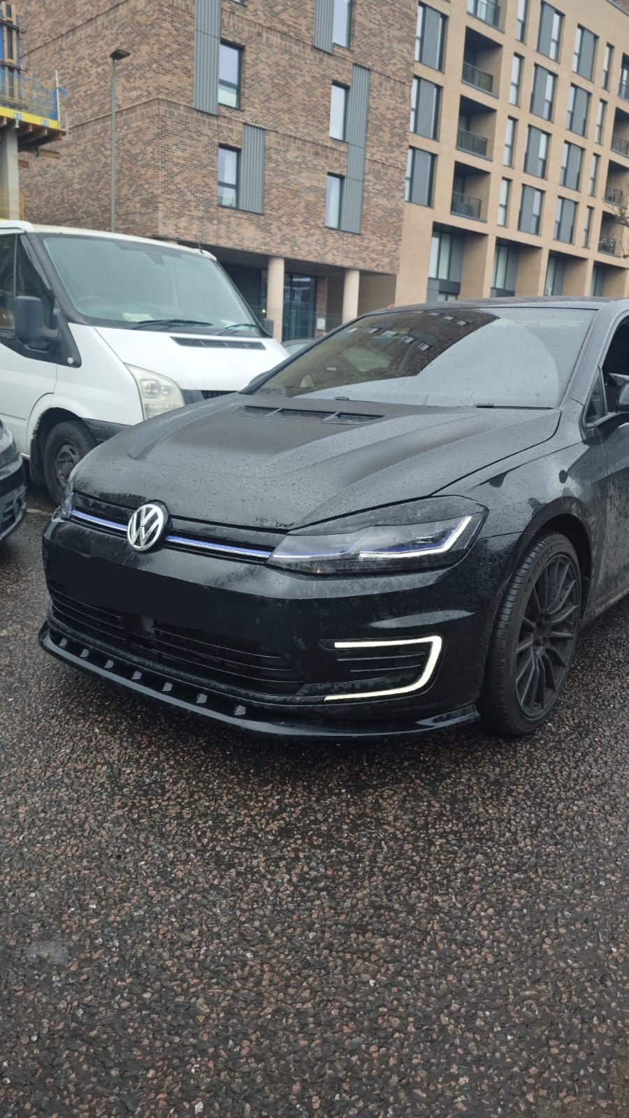 ROBOT - VOLKSWAGEN GOLF GTI / GOLF R ( MK7 / MK7.5 ) BONNET HOOD