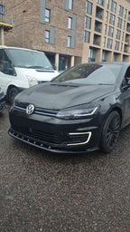 ROBOT - VOLKSWAGEN GOLF GTI / GOLF R ( MK7 / MK7.5 ) BONNET HOOD