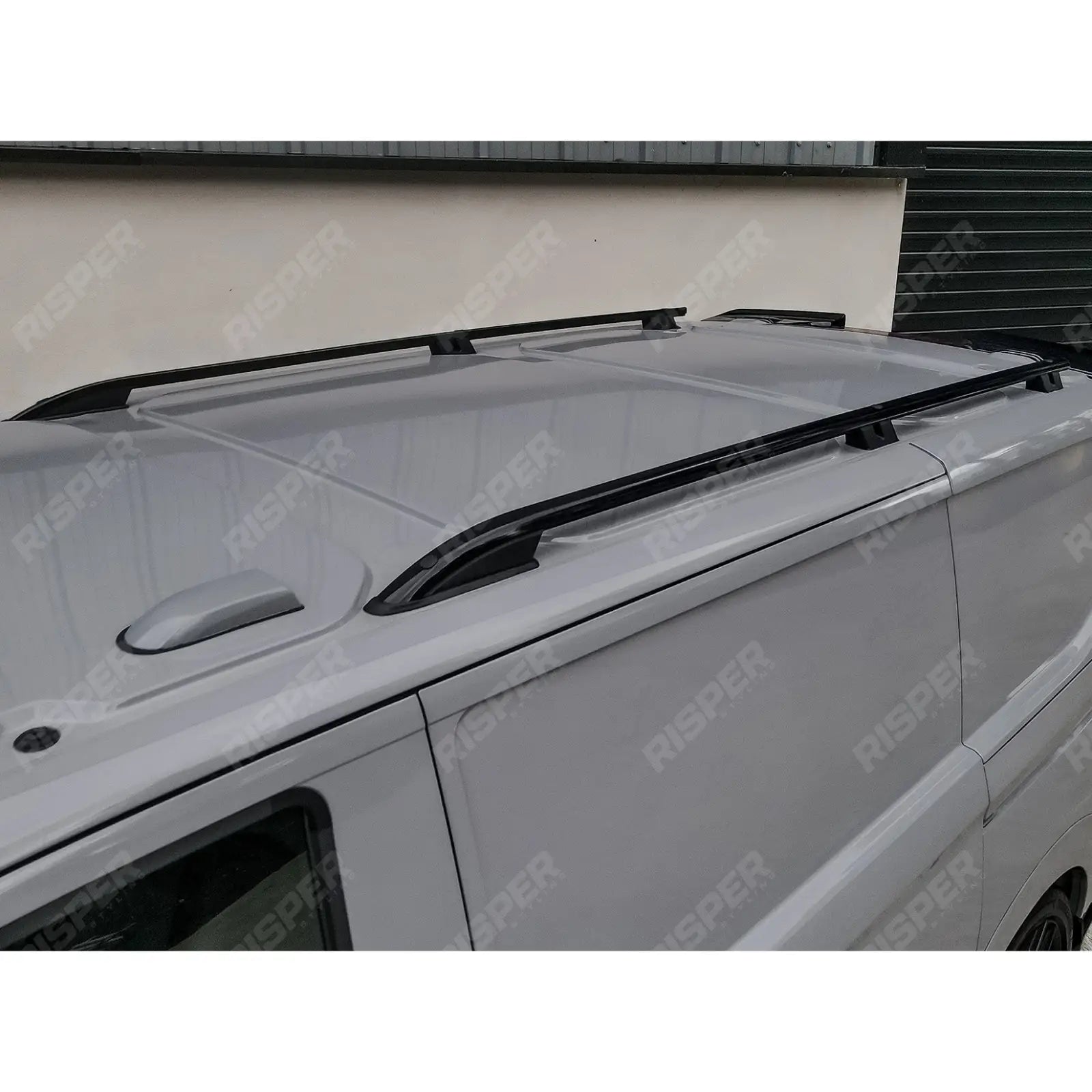 Roof Rails In Black For Ford Transit Custom 2024+ - SWB Sport Style
