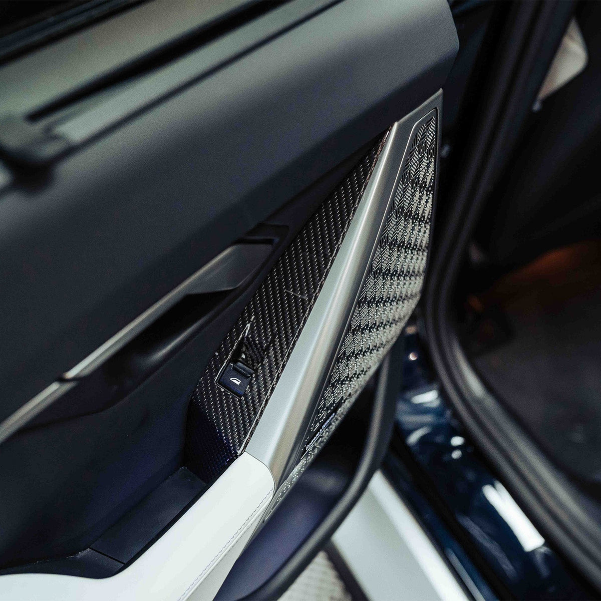SHFT BMW G90/G99 M5 & G60/G61 5 Series Interior Window Switch Trim Set In Gloss Carbon Fibre