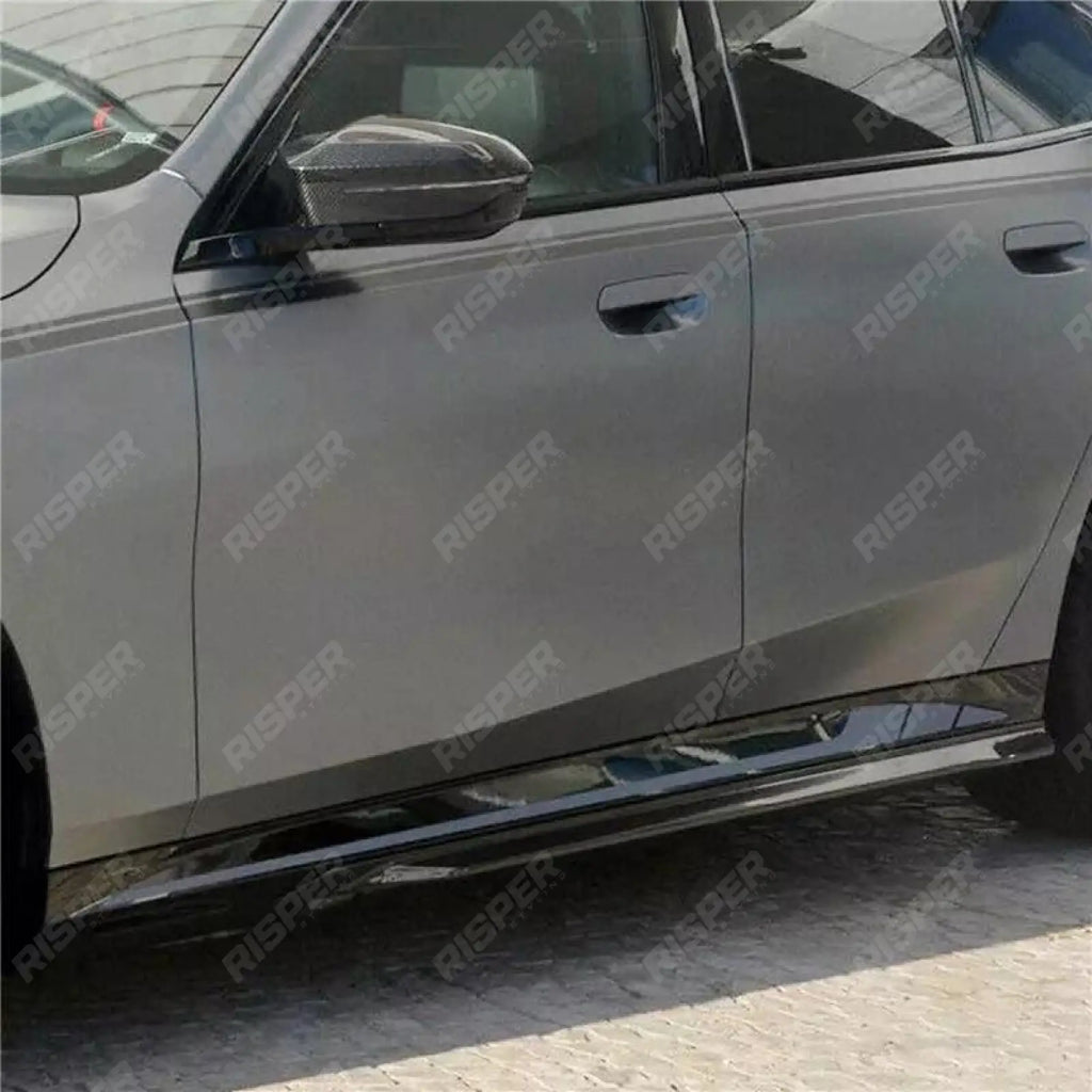 Side Skirts In Gloss Black For BMW 5 Series G60 2024 ON - M Sport