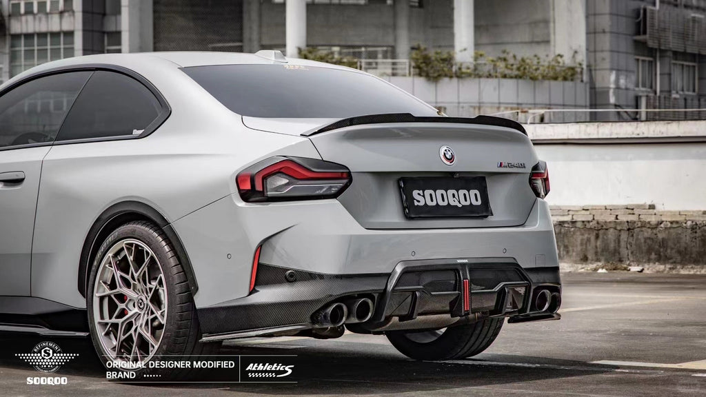 SOOQOO - BMW 2 SERIES G42 / M240I DRY CARBON FIBRE REAR LED DIFFUSER
