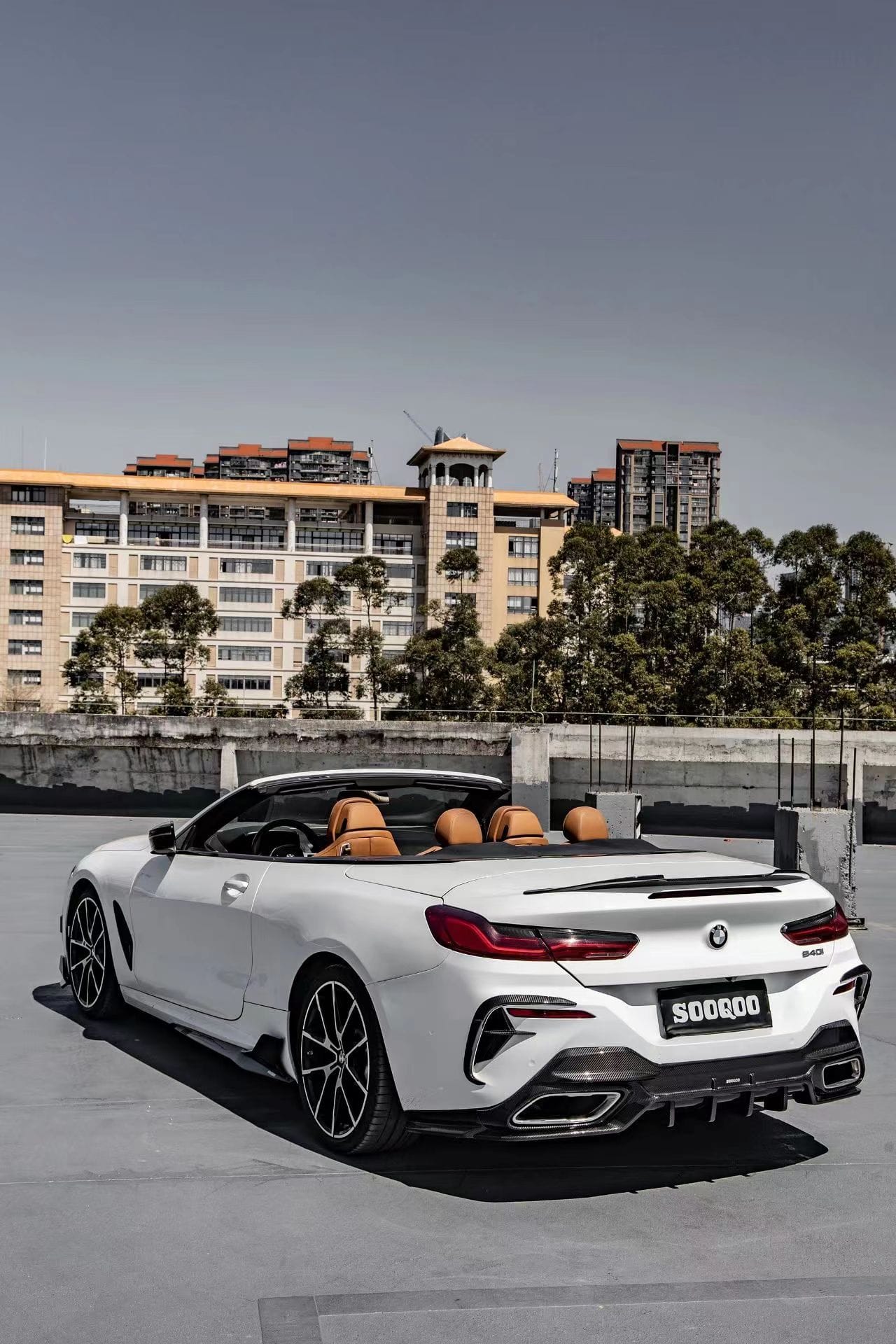 SOOQOO - BMW 8 SERIES G14 CONVERTIBLE DRY CARBON FIBRE REAR DIFFUSER