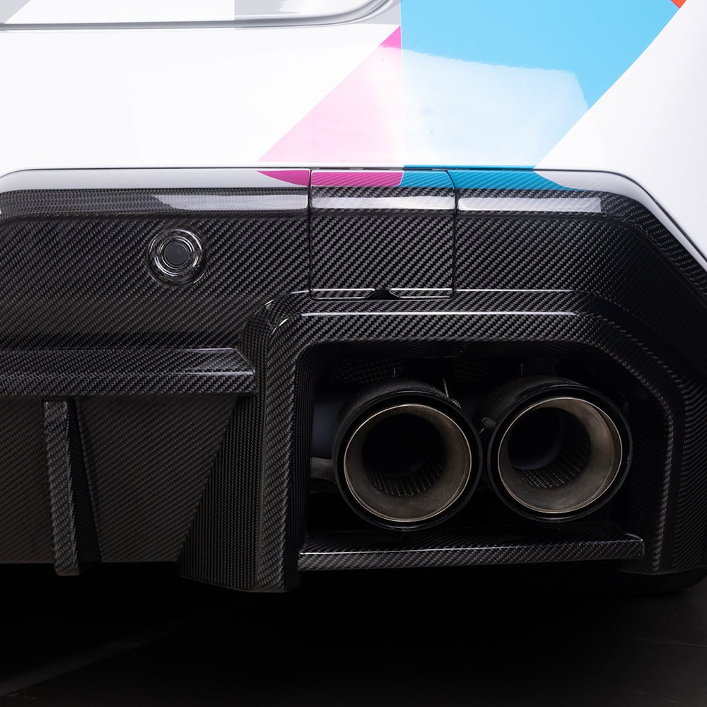 SOOQOO - BMW M5 G90 DRY CARBON FIBER REAR DIFFUSER