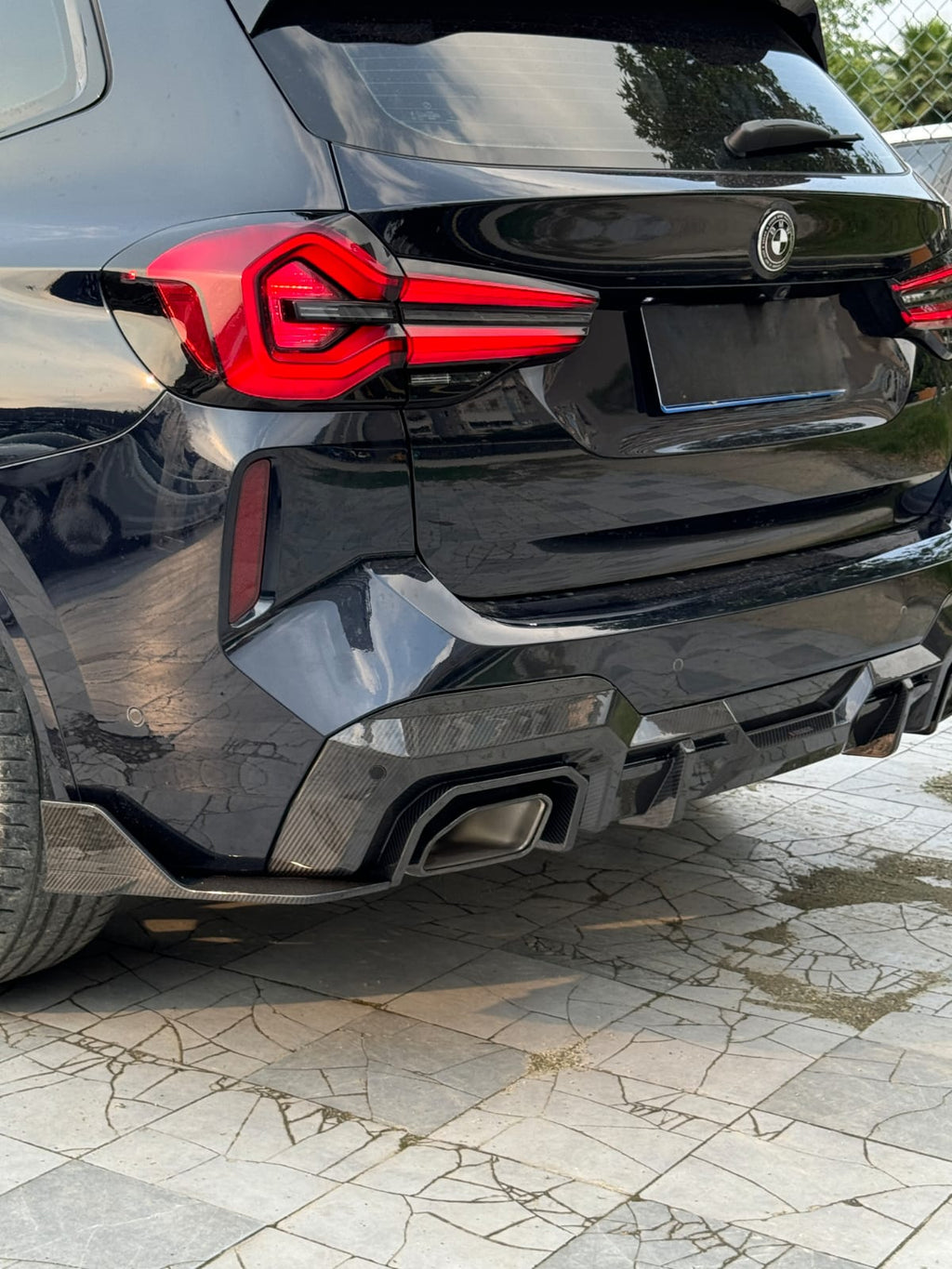 SOOQOO - BMW X3 G01 LCI DRY CARBON FIBRE REAR DIFFUSER