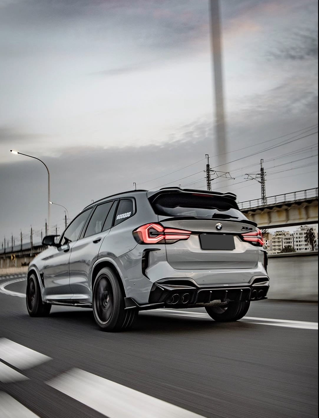 SOOQOO - BMW X3M F97 LCI DRY CARBON FIBRE REAR DIFFUSER