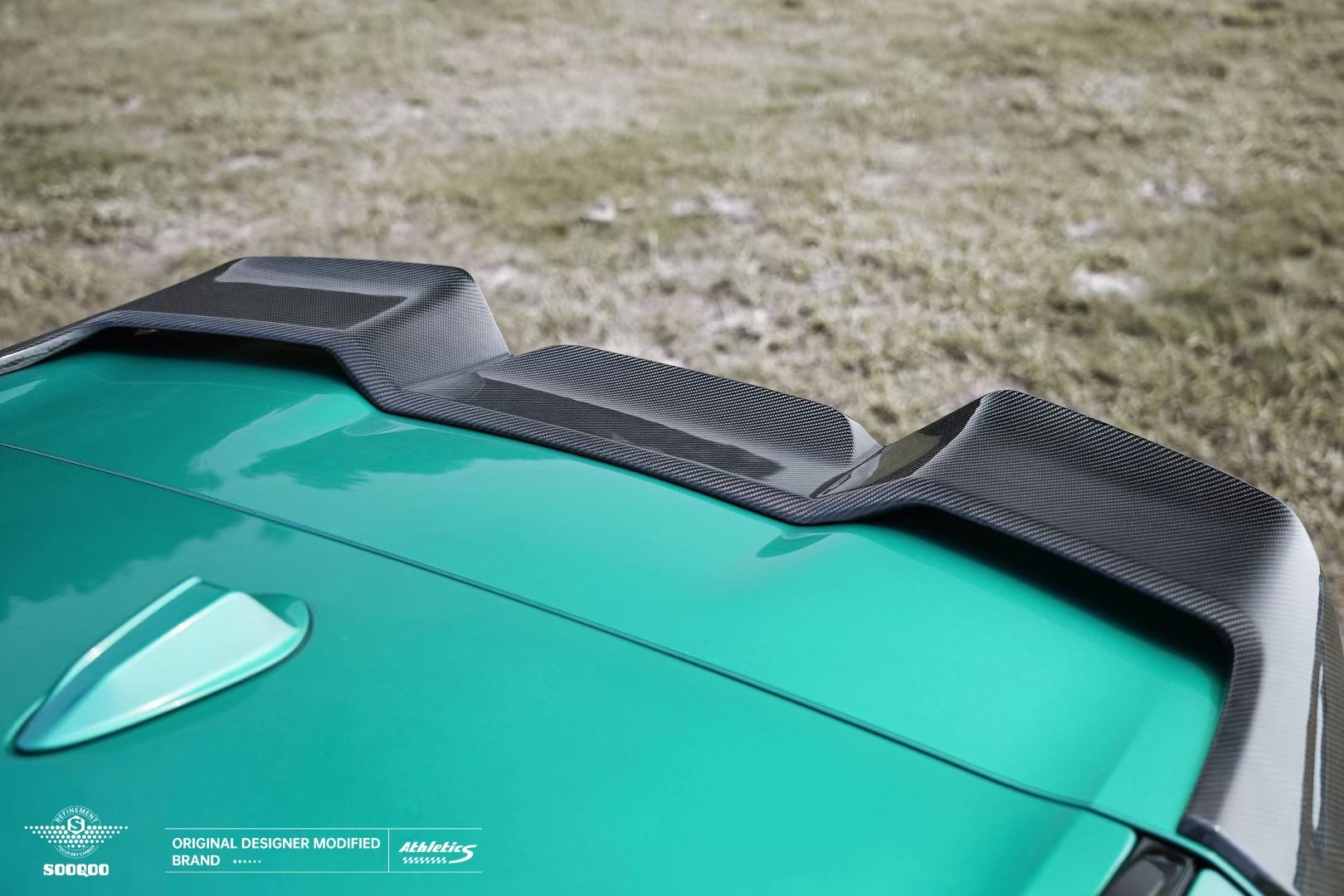 SOOQOO - BMW X5M F95 LCI DRY CARBON FIBRE REAR ROOF SPOILER