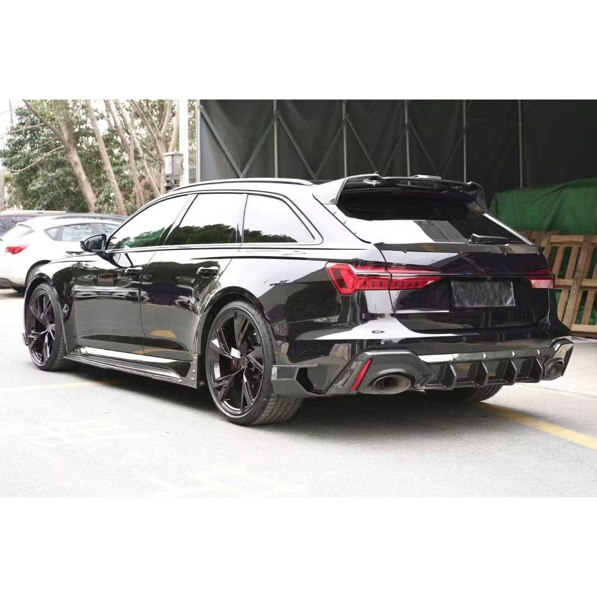 Pre-Preg Carbon Fibre Roof Spoiler for Audi C8 RS6 19-24