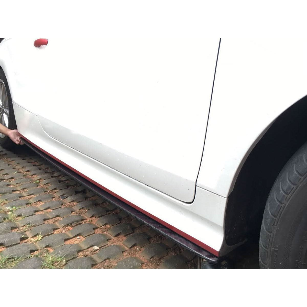 V Style Carbon Fibre Side Skirts for Audi 8J TT TTS MK2 07-14