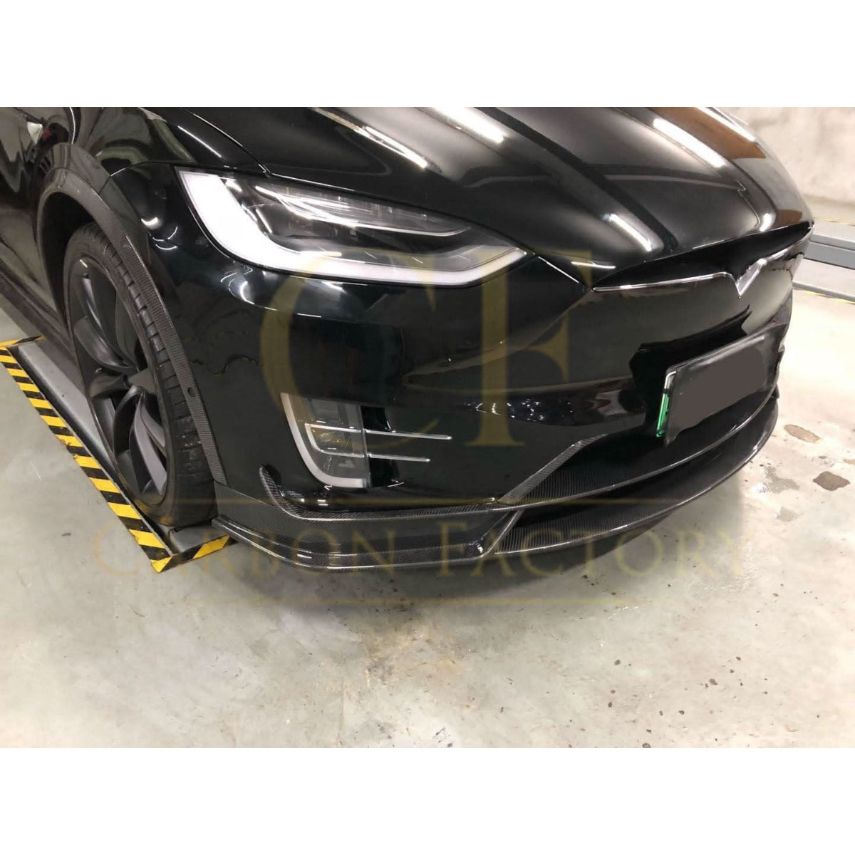 V Style Carbon Fibre Front Splitter for Tesla Model X 16-Present