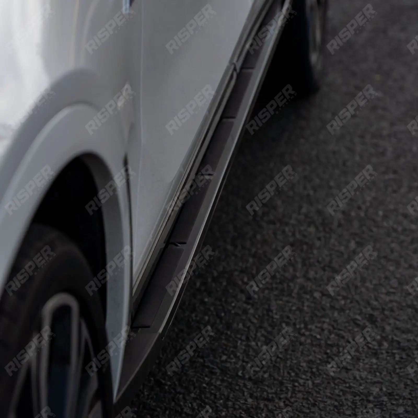 Steps Gloss Black For BMW X7 G07 Side