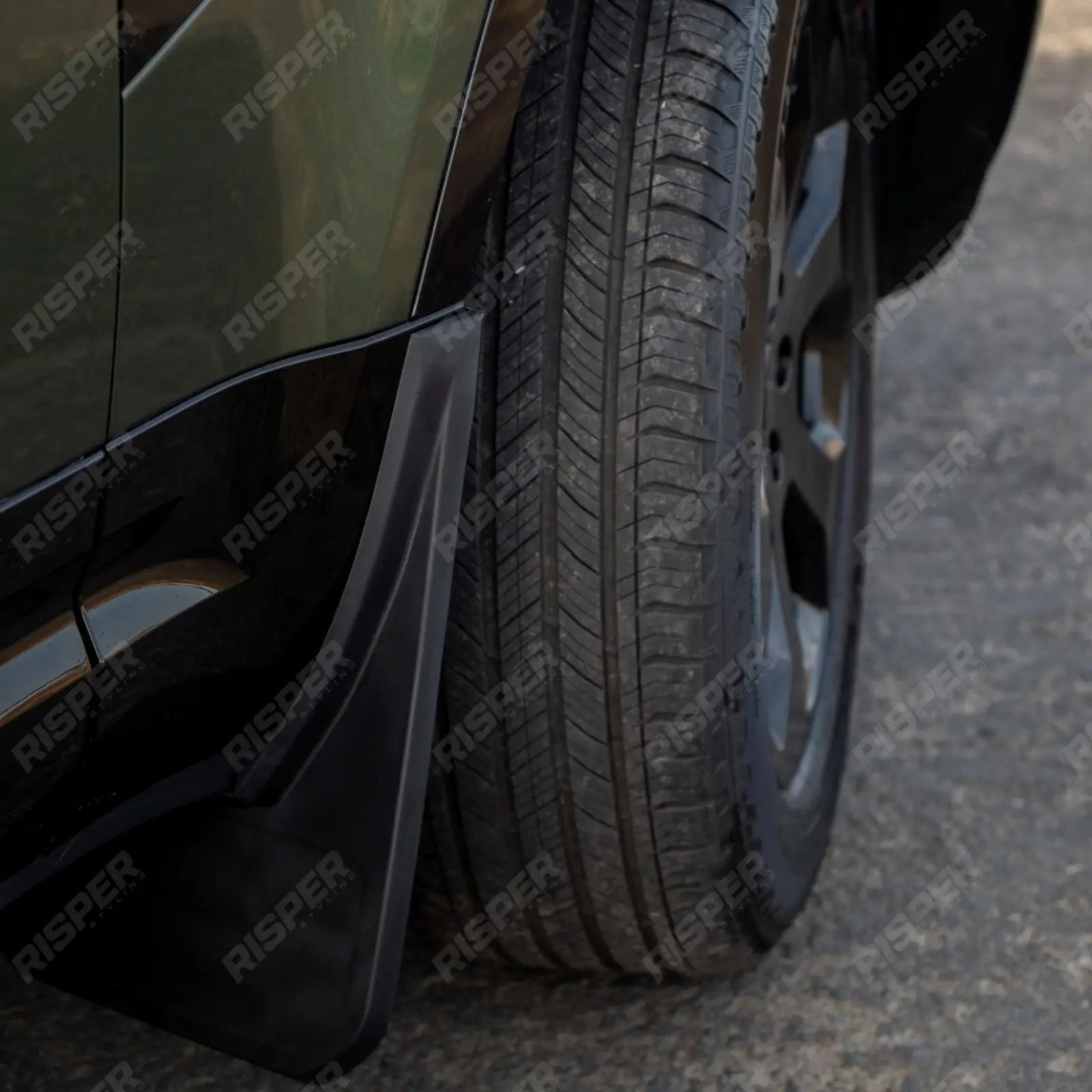 STX Style Classic Mud Flaps For Land Rover Defender L663 90 & 110 2020