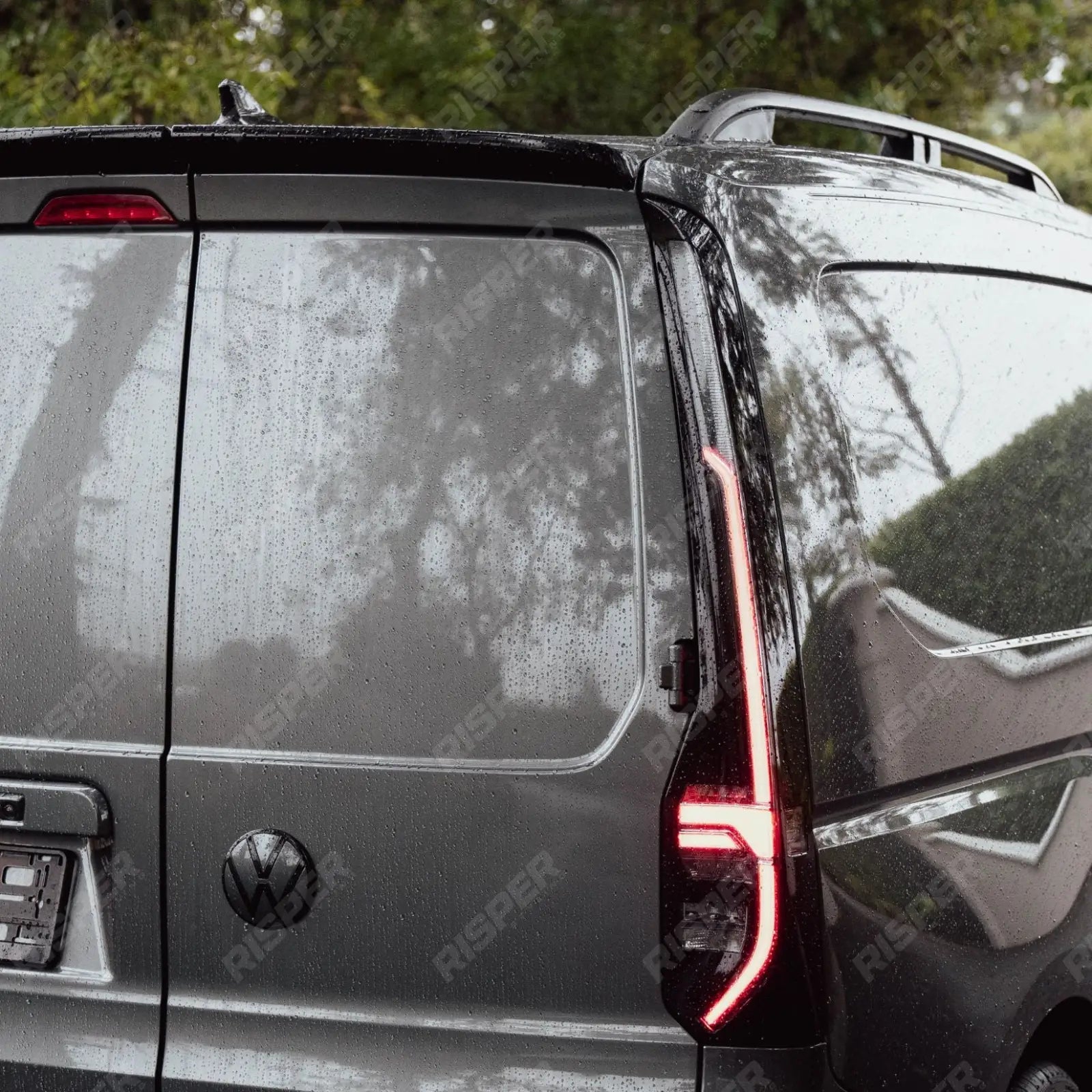 Swb Aluminium Roof Bars In Black For Vw Caddy 2021 On