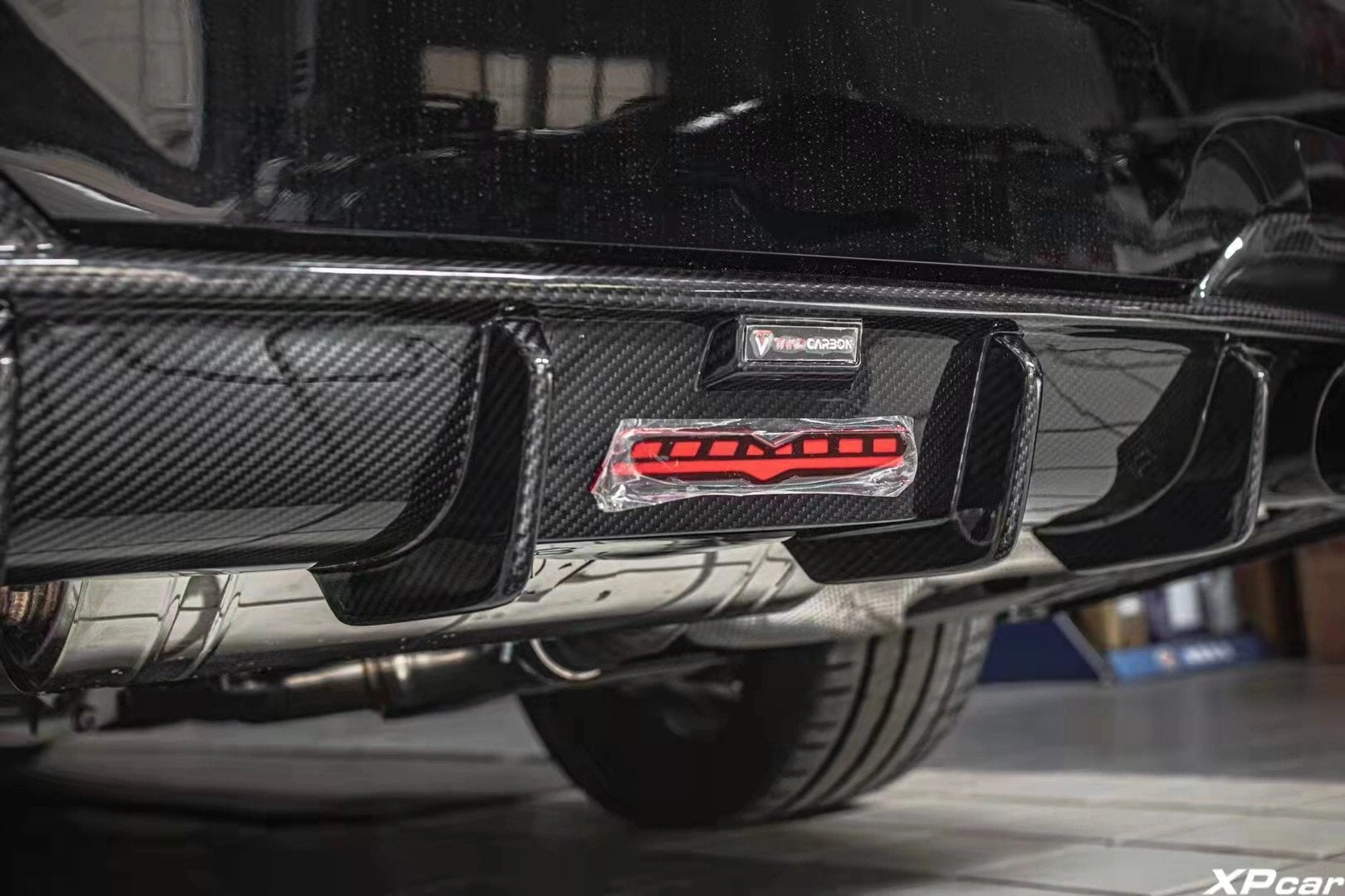 TAKD - BMW 3 SERIES G20 PRE LCI DRY CARBON FIBRE LED REAR DIFFUSER