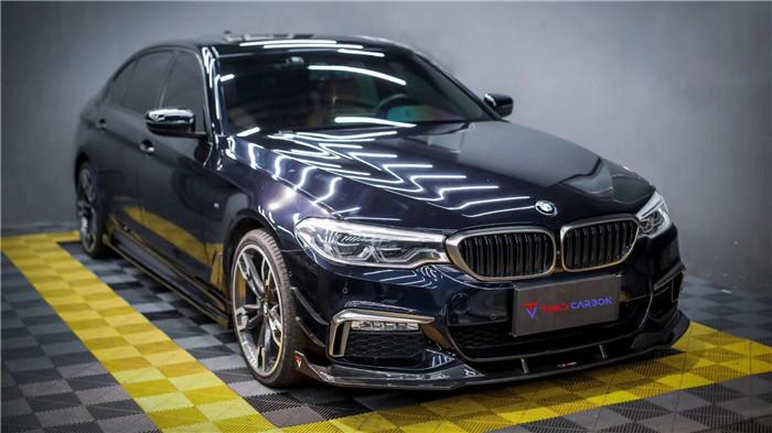 TAKD – BMW 5 SERIES G30 PRE LCI CARBON FRONT CANARDS