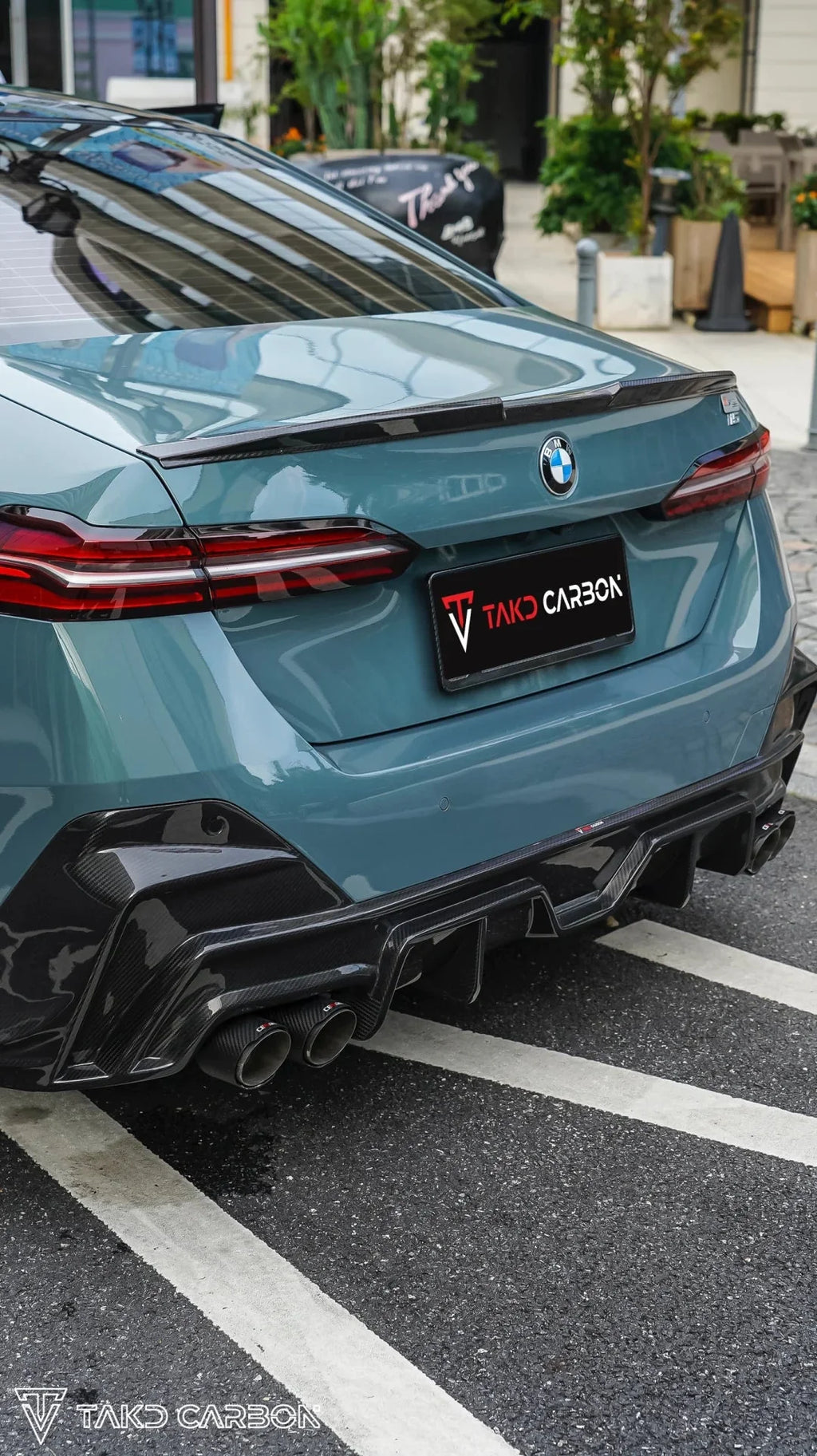 TAKD - BMW 5 SERIES G60 2024+ CARBON FIBRE REAR DIFFUSER