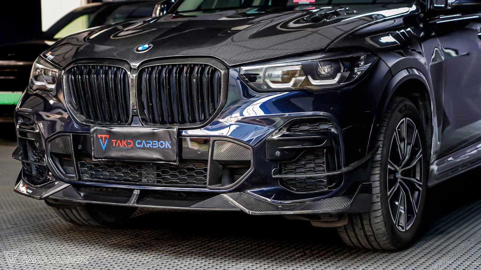 TAKD - BMW X5 G05 PRE-LCI DRY CARBON FIBRE FRONT LIP