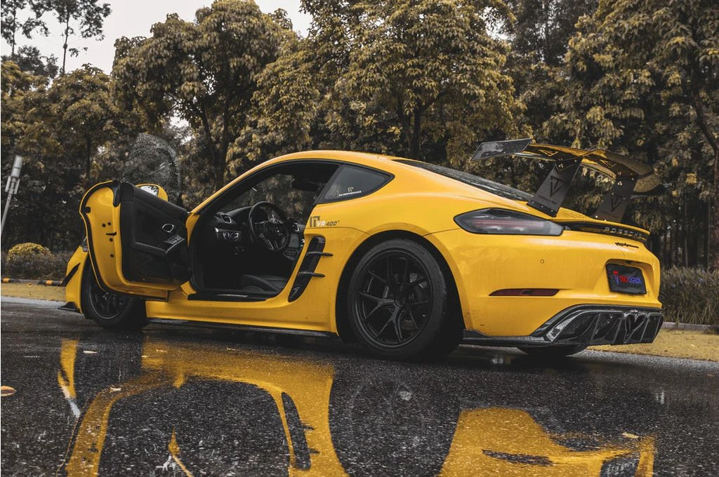 TAKD - PORSCHE CAYMAN / BOXSTER 718 DRY CARBON SIDE SKIRTS