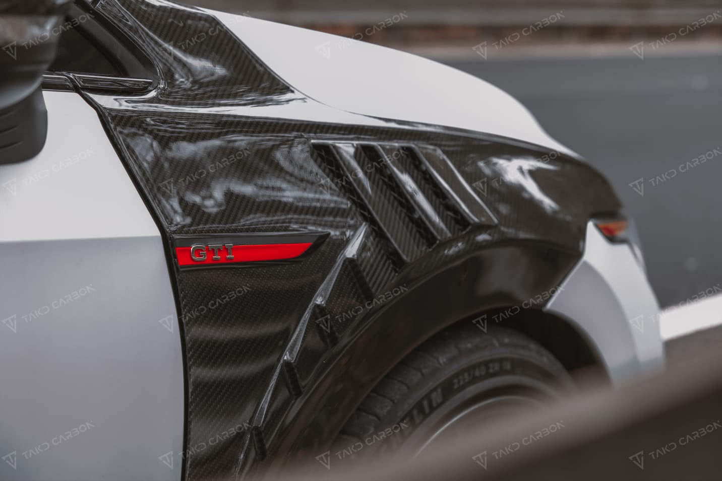 TAKD - VOLKSWAGEN GOLF MK8 GTI DRY CARBON FIBRE FULL BODY KIT