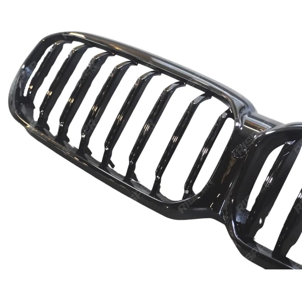 Upgrade Front Grill In Gloss Black MP Look For BMW 5 Series G30 G31 G38 2021 On LCI