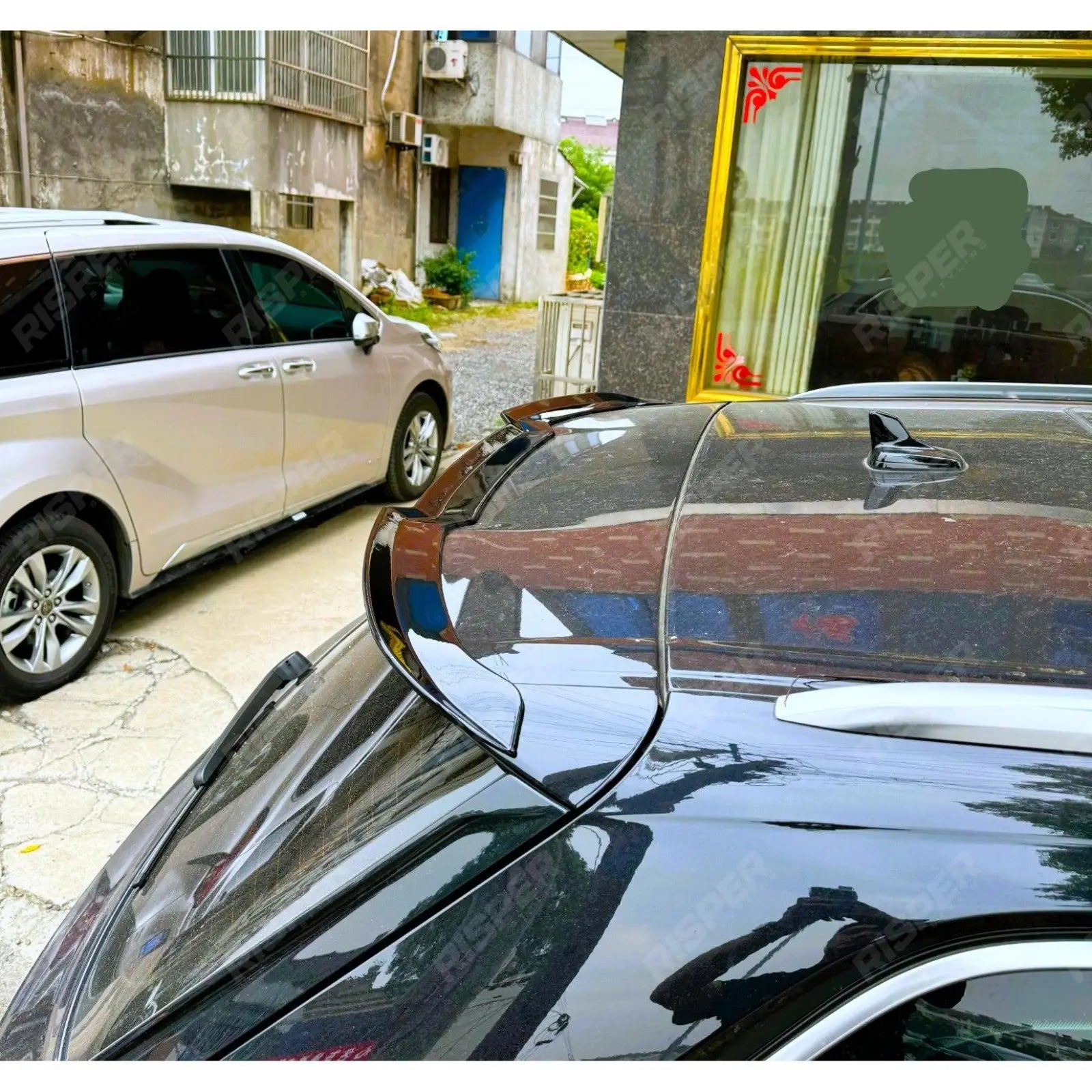 Upper Rear Spoiler in Gloss Black For Audi Q7 S-LINE 2016+