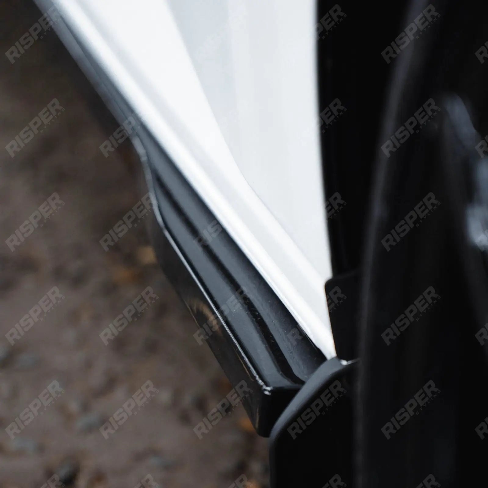 V1 Premium Aero Kit In Gloss Black For Volkswagen Transporter T7 LWB 2025 on