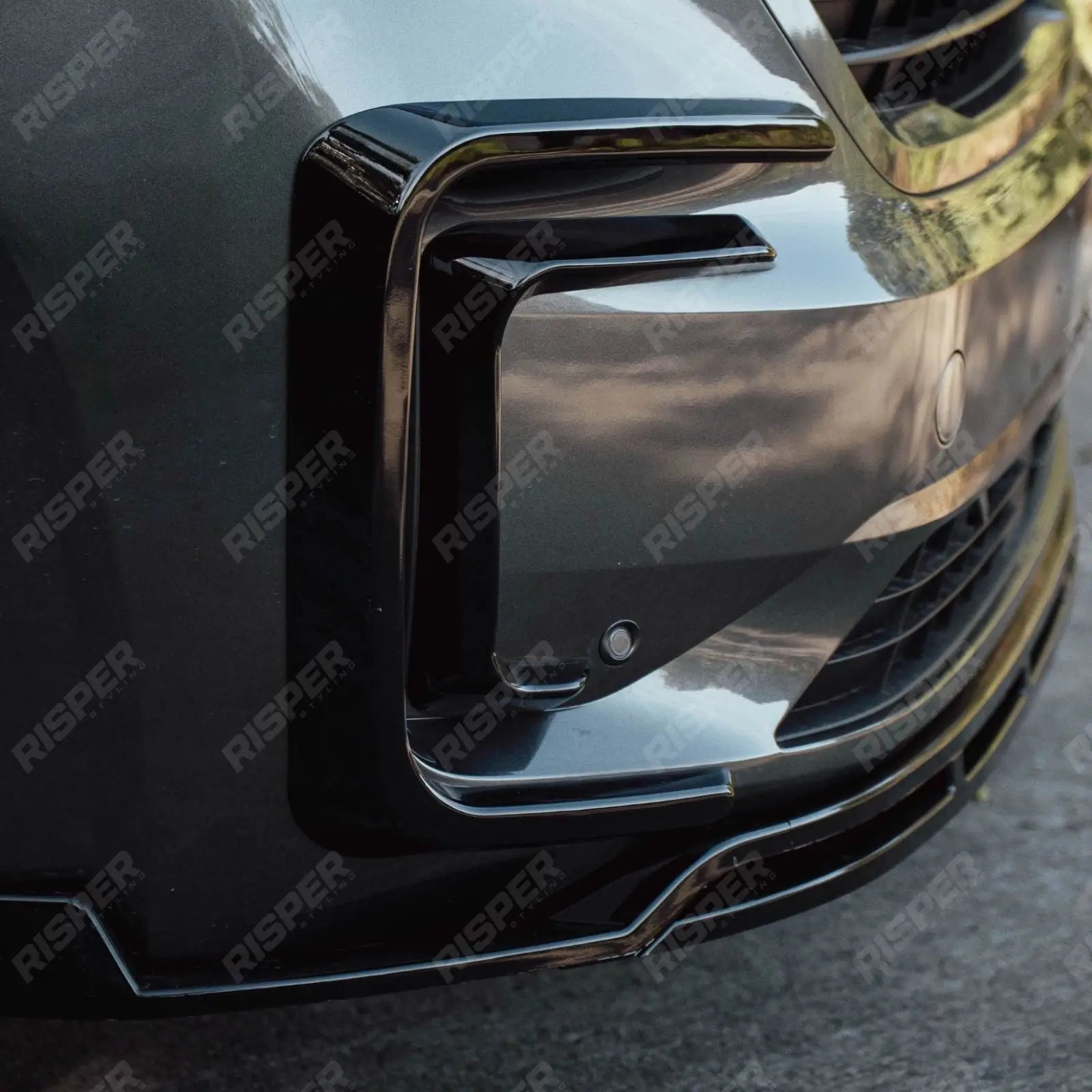 V1 Premium Aero Kit In Gloss Black For Volkswagen Transporter T7 LWB 2025 on