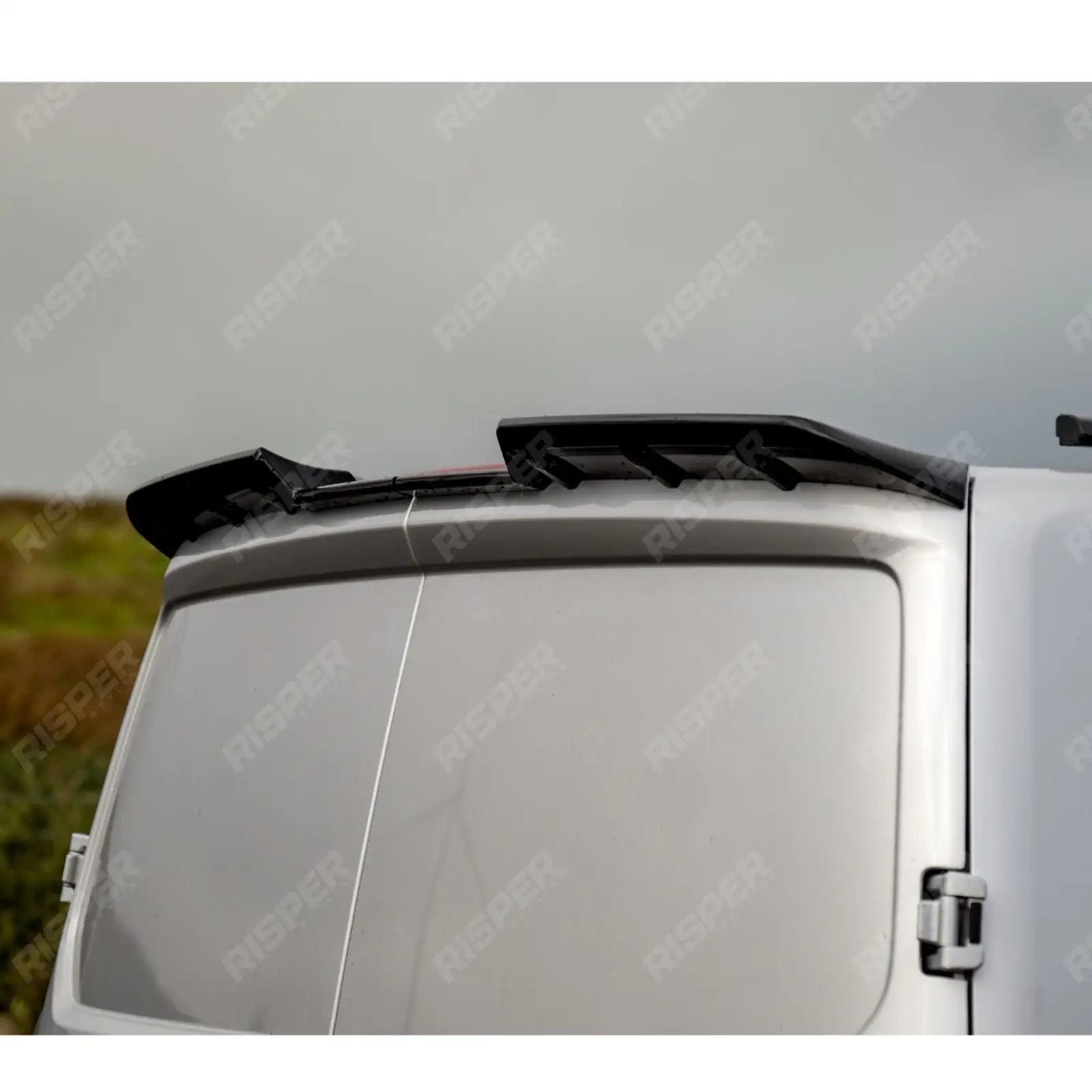 V1 Premium Aero Kit In Gloss Black For Volkswagen Transporter T7 LWB 2025 on