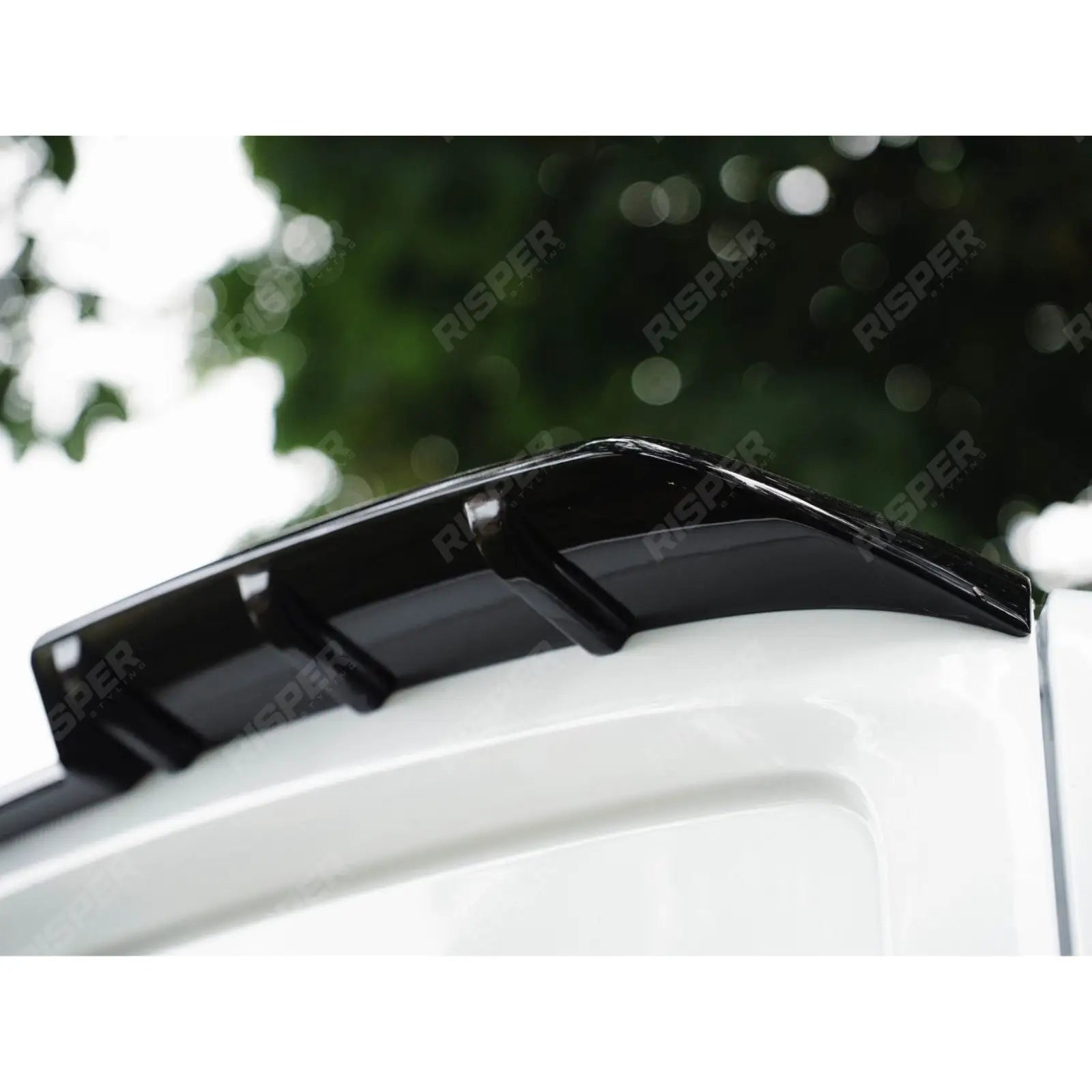 V1 Premium Aero Kit In Gloss Black For Volkswagen Transporter T7 SWB 2025 on