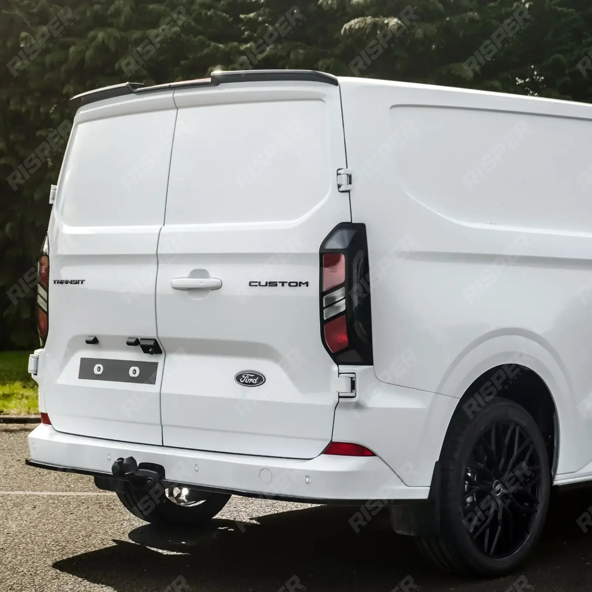 V2 Rear Spoiler In Gloss Black Barn Door For Ford Transit Custom MK2 2024 On