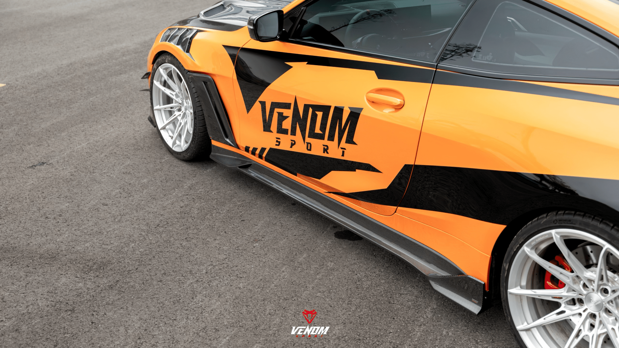 VENOM SPORT - BMW M4 G82 DRY CARBON FIBER SIDE SKIRTS