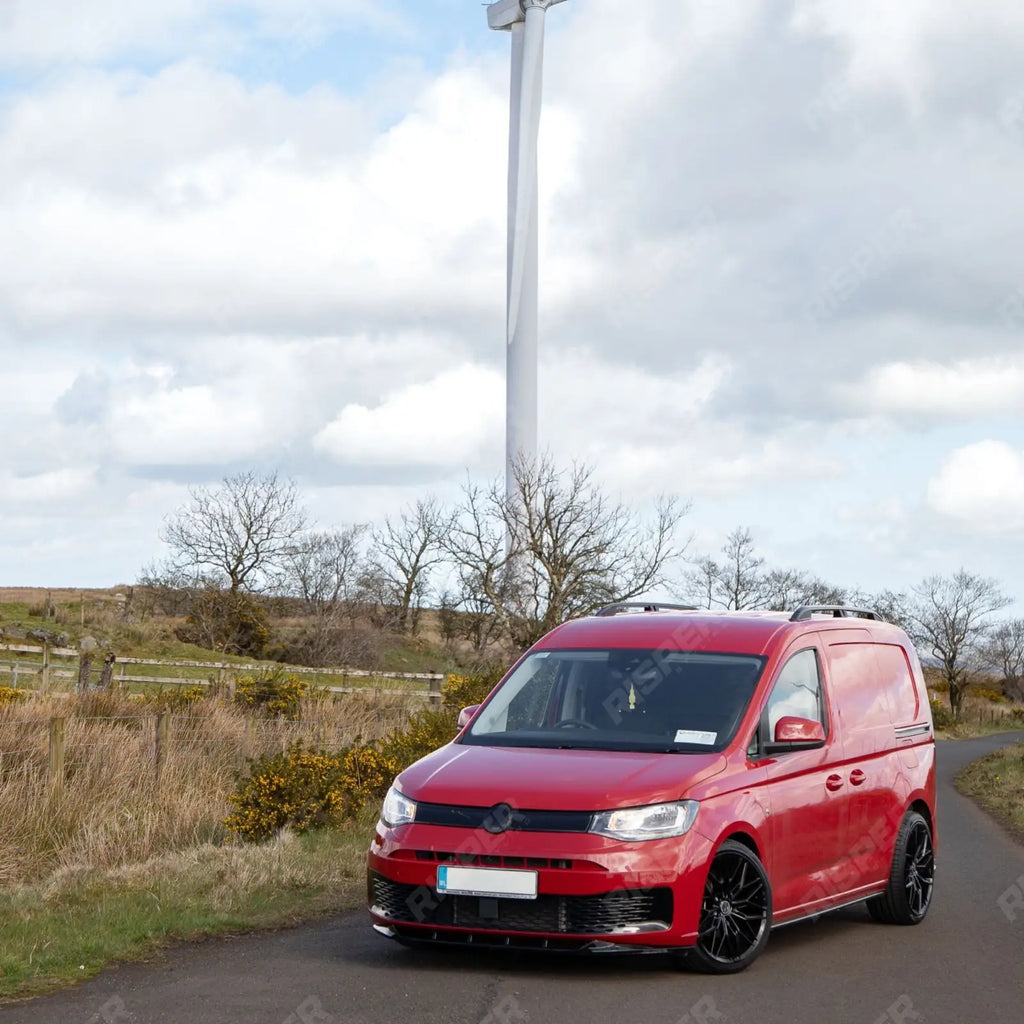 Body Kit In Gloss Black For Volkswagen Caddy MK5 2021+