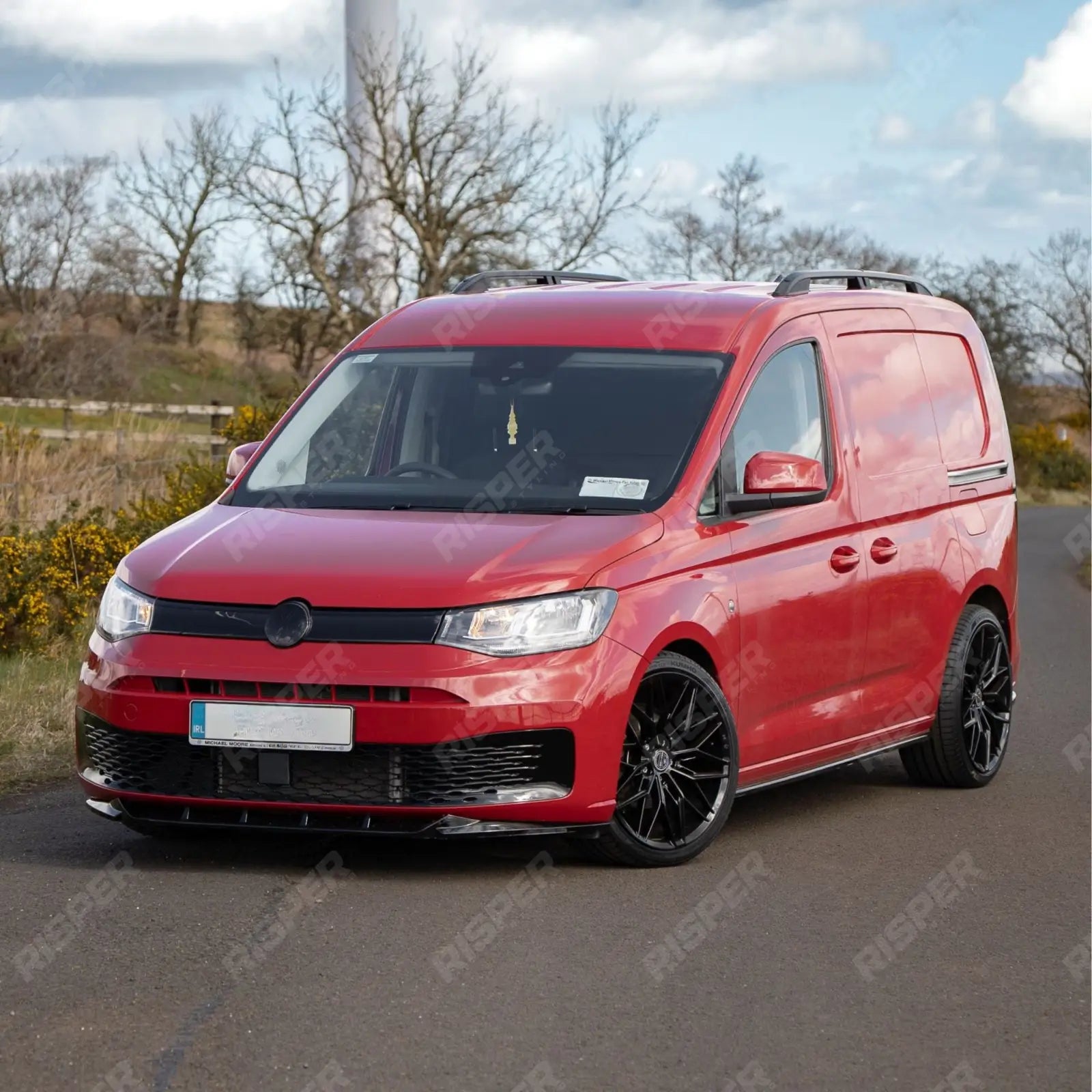 Body Kit In Gloss Black For Volkswagen Caddy MK5 2021+