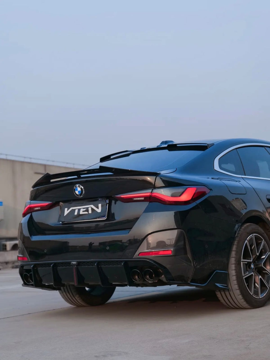 VTEN - BMW 4 SERIES G26 GRAN COUPE PP LED REAR DIFFUSER